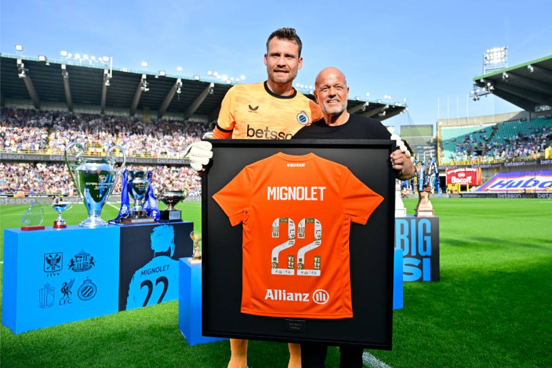 Simon Mignolet neemt afscheid van het profvoetbal en licht nieuwe rol bij voetbalbond toe