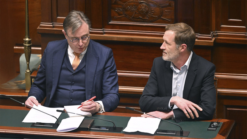 Bart De Wever weigert perverse abortusdeal met PS in ruil voor afschaffing Senaat