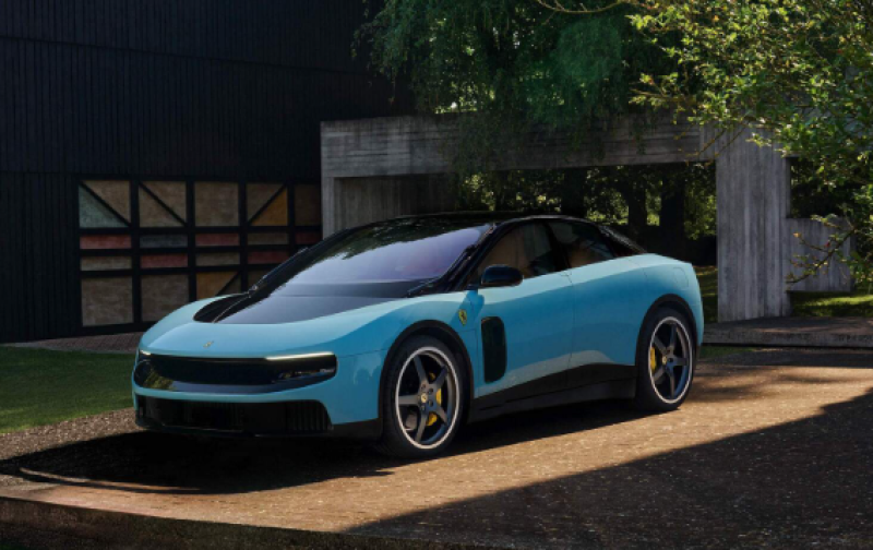 📸 Internet lacht zich een breuk met elektrische Ferrari