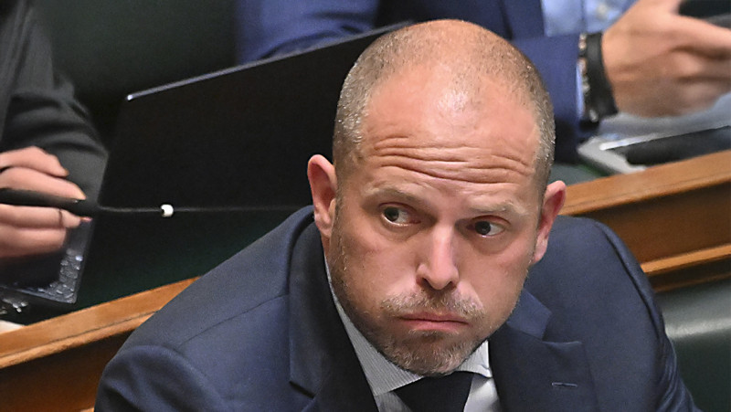 Francken wil audit, audit wil weer niet: wie controleert wie?