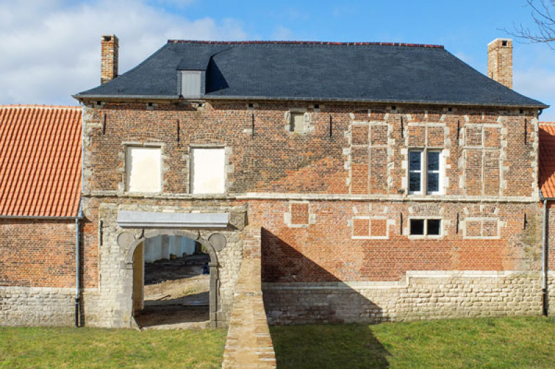 Nederbelg Marc Dreesmann weg uit private stichting Hougoumont, zetel nu in Ukkel