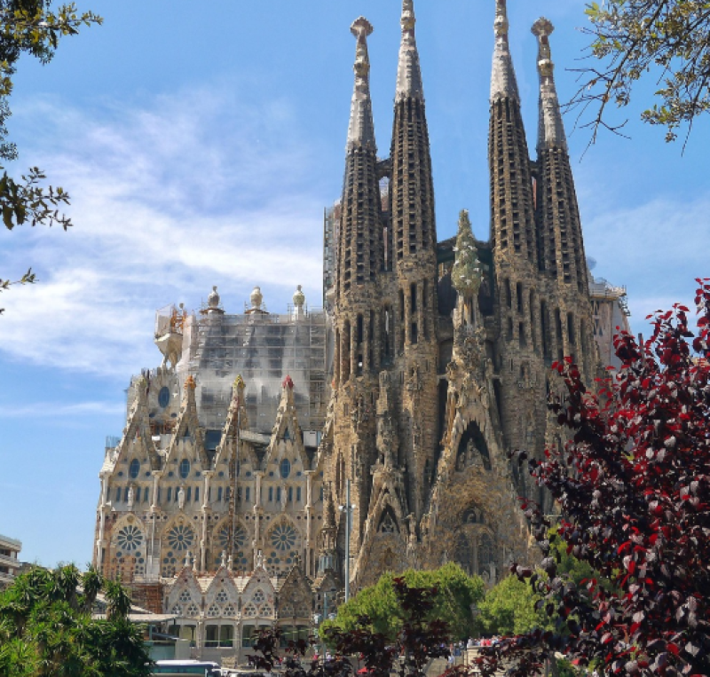 LEGO introduceert Sagrada Familia in grootste set tot nu toe