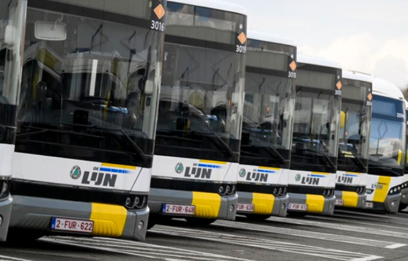 Gent investeert in busabonnementen voor kinderen van ouders zonder geldige papieren