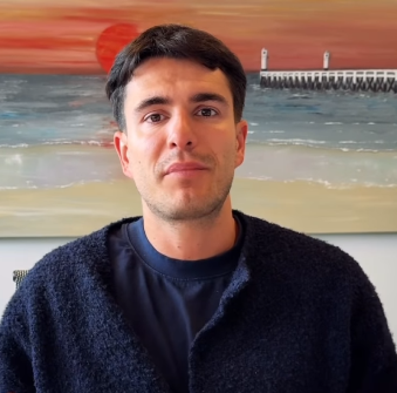 Liefde in de Wetstraat: Conner Rousseau spreekt over "moeilijke driehoeksverhouding"