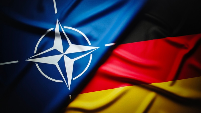 Spierballentaal: Duitse generaal zegt dat hij klaar is voor een oorlog met Rusland