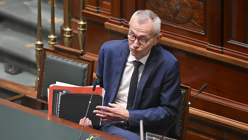 Gezondheidszorg onder socialist Vandenbroucke: wie arm is, betaalt de hoogste prijs