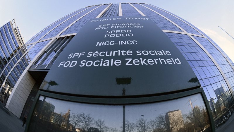 De fiscus trekt het net strakker aan: één op de drie bedrijven loopt tegen de lamp