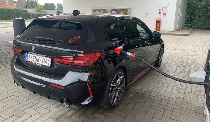 Geef jij je auto ook een naam? Veel Belgen blijken stiekem verliefd op hun wagen