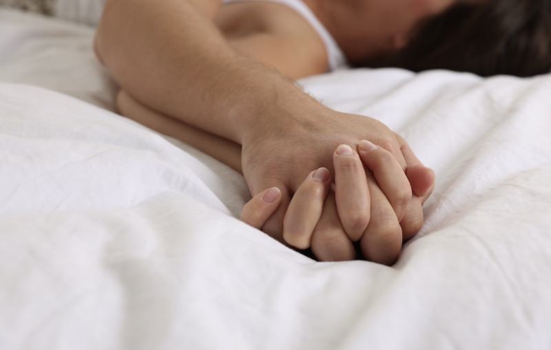 Onderzoek: vrouwen hebben vaker climax met speeltje, maar figuurzagen toch liever met partner