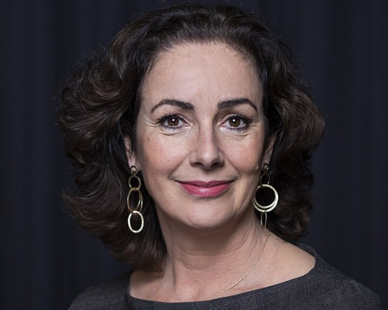 Coronacommissie Nederland: burgemeester Halsema was “tegen avondklok“, maar voerde hem wel in
