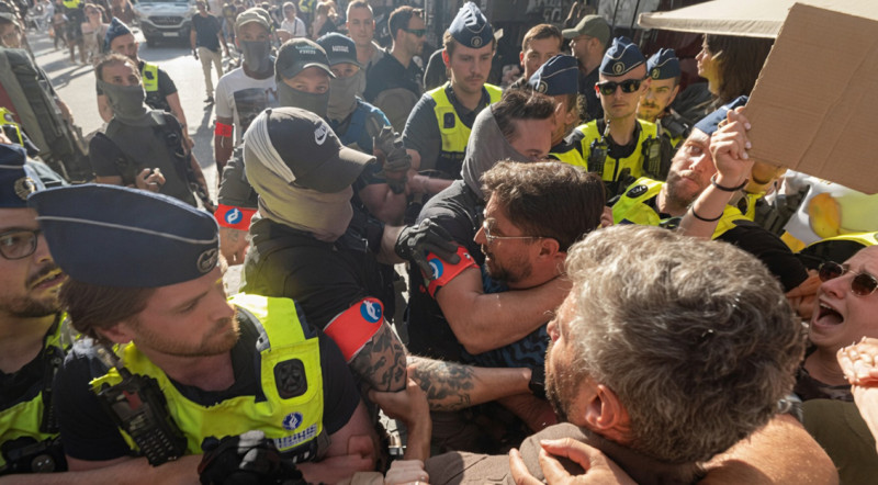 🎥 Antwerps politiek circus draait op volle toeren: links speelt slachtoffer, rechts de sheriff en iedereen vergeet de waarheid