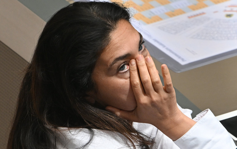 Demir vindt nog wat wisselgeld en noemt het “hervorming”