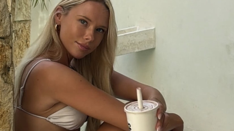 📸 Blondje Claudia leeft 'de leven' in het zonovergoten exotische Bali