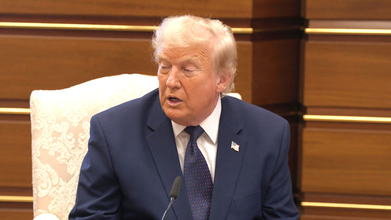 NAVO-top: Trump gedraagt zich als een kleuter met een kernmacht en vernedert Europa nog maar eens een keer
