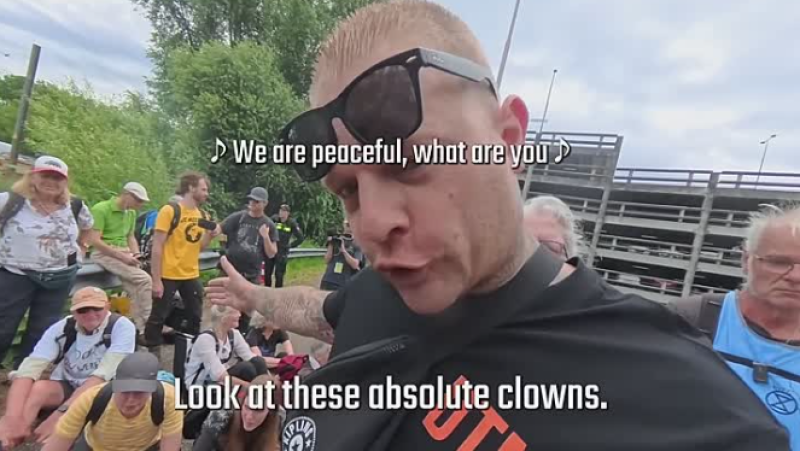 🎥 Dutch Travel Maniac zoekt de confrontatie op bij linkse snelwegblokkeerders