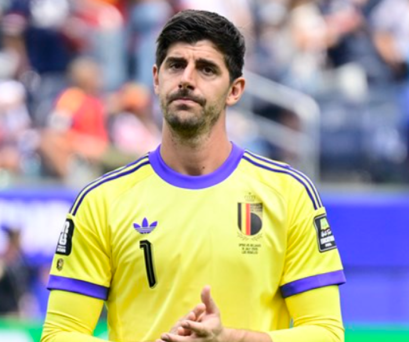 🎥 Tranen op het veld, opluchting in Madrid: Courtois krijgt verlossend nieuws over blessure