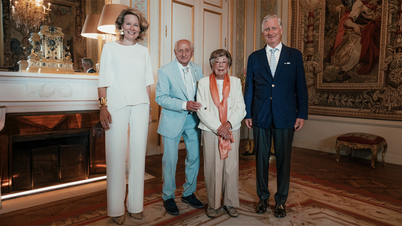 Koning Filip verklapt dat hij naar ‘Familie’ kijkt
