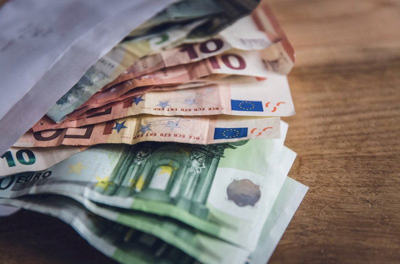 Waar gaat jouw belastinggeld naartoe? Deze federale toelagen doen de wenkbrauwen fronsen