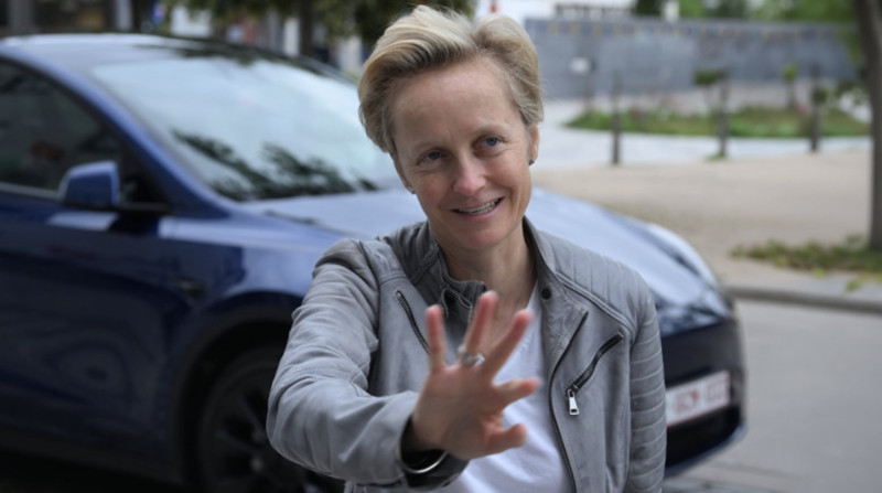 Oeps! Kabinet van minister Annick De Ridder lekt zélf geheim document naar álle parlementsleden