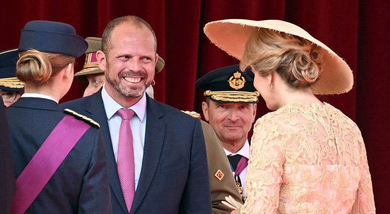 Francken in de speeltuin van de oorlog: Belgische drones krijgen raketten en het defensiebudget krijgt vleugels