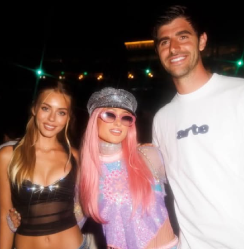 📸 Thibaut Courtois laat zich helemaal gaan: van trouw tot feesten met Paris Hilton