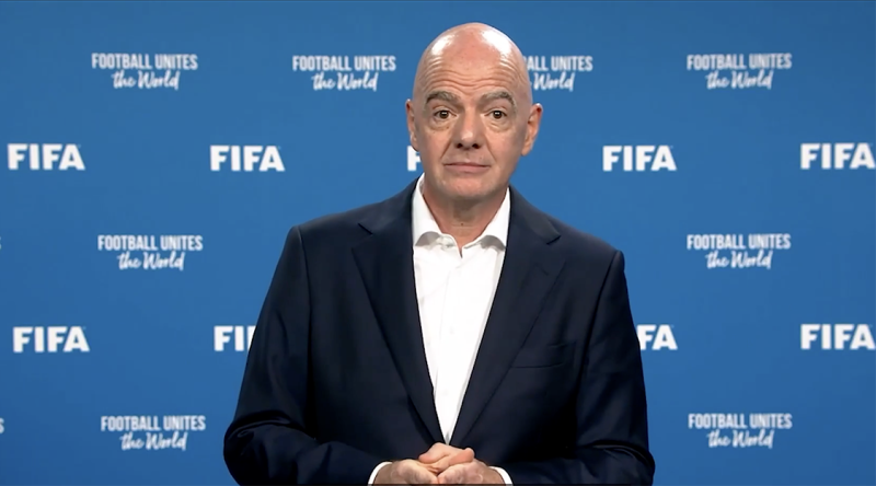 Infantino wilde vooral zijn eigen portemonnee vullen