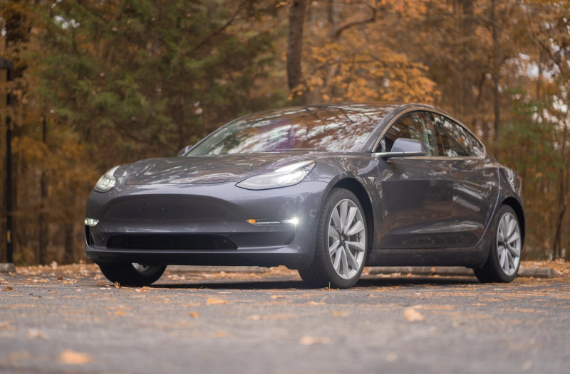 Plot twist: Gentse knalpotterreur blijkt uit een Tesla te komen