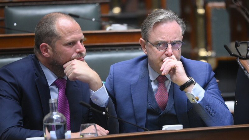 Wat Theo vraagt, krijgt Theo: regering-De Wever schoof financieel advies voor Defensie acht keer aan de kant