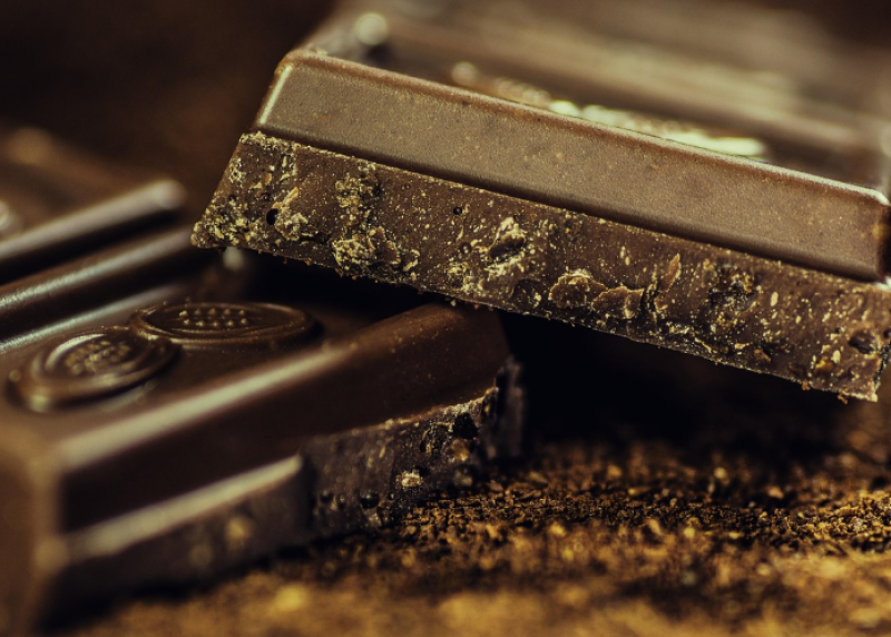 Chocolade, kunst en interieur komen samen in nieuwe winkel Maison Majù
