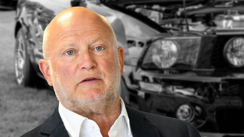 Eerst een Clio, dan pas een pk-monster? Crucke wil krachtige auto’s voor jongeren verbieden
