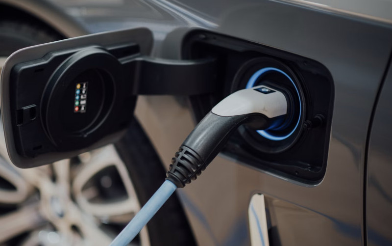 Waarom je de komende maanden nóg meer elektrische bedrijfswagens gaat zien