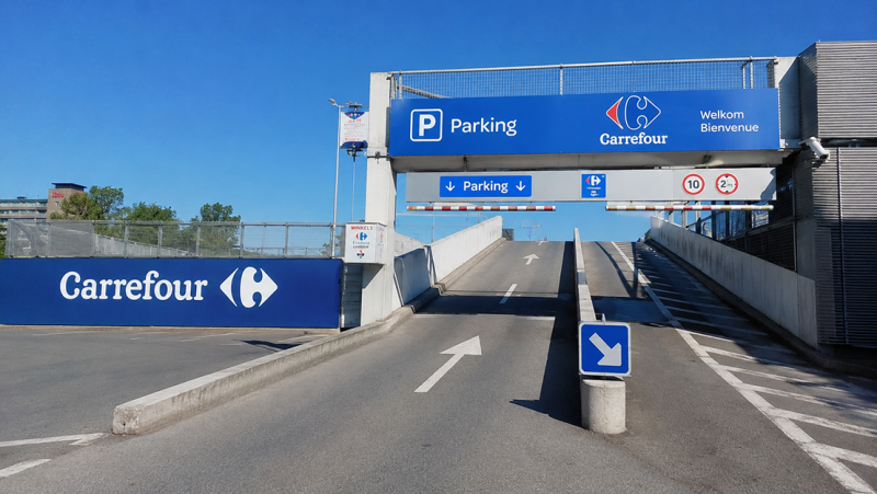 Elektrificeren maar niet parkeren: elektrische auto’s worden te zwaar voor onze parkings