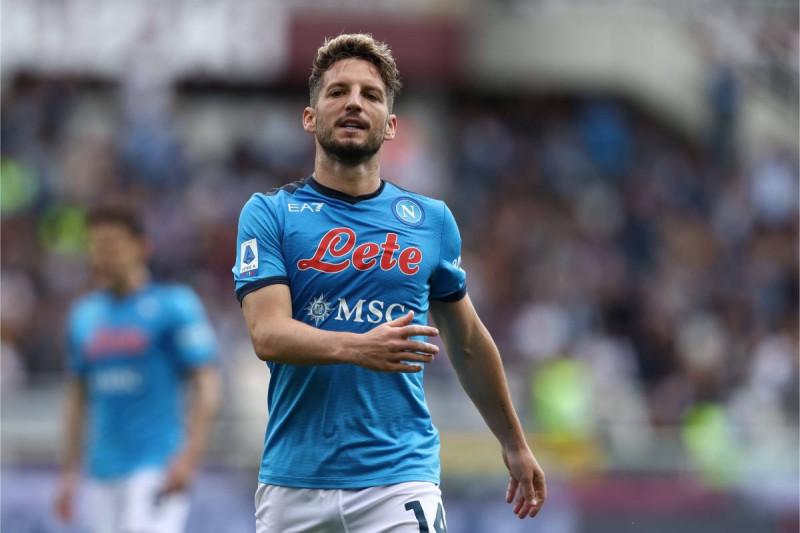 🎥 Frank Boeckx doet boekje open over wilde avond met Dries Mertens: "Hij gaf elke bedelaar 100 euro"