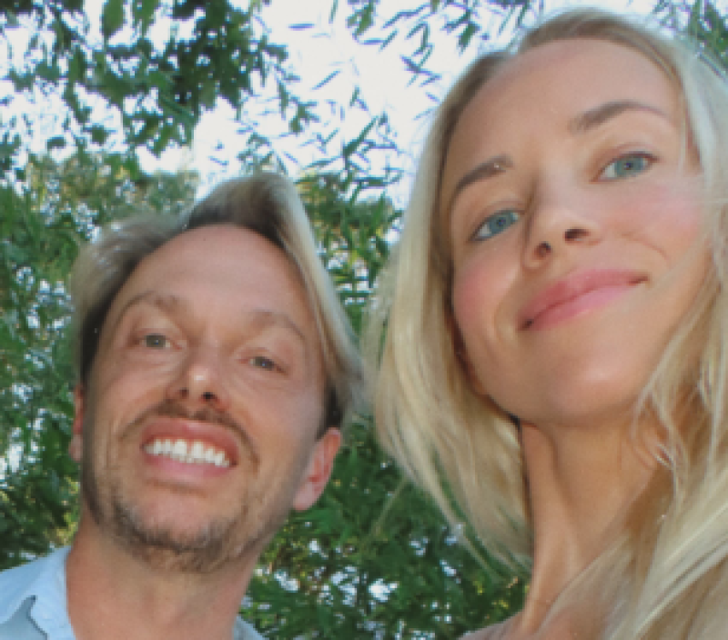 📸 Heuglijk nieuws met een emotionele twist voor Regi en Kristel: “Onze drieling is nu een tweelingverhaal geworden”