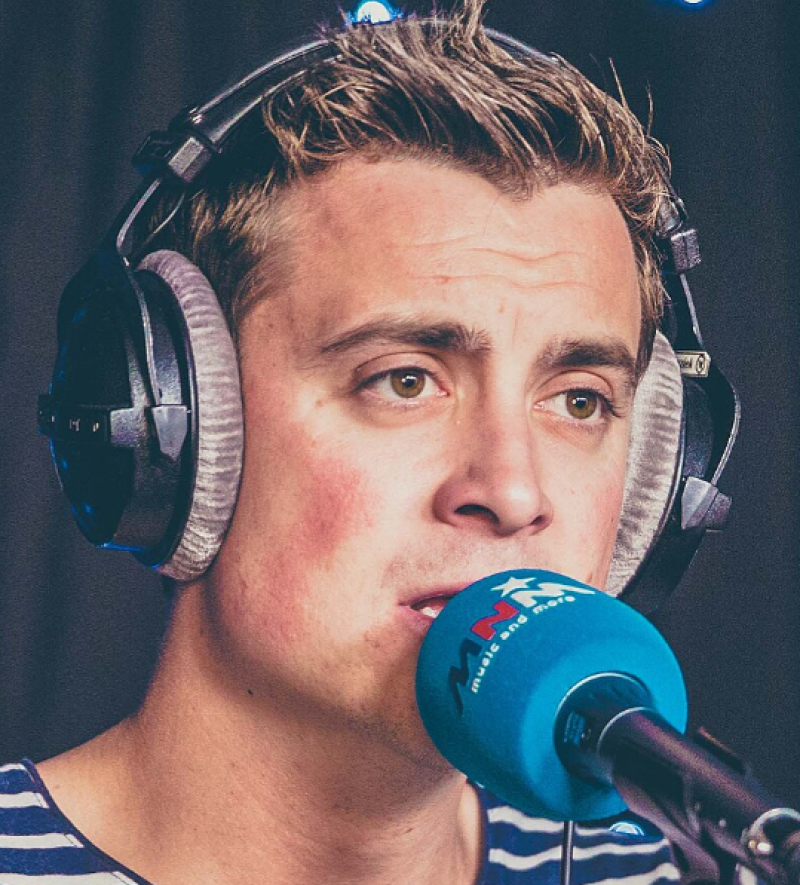 Niels Destadsbader haalde flinke smak geld uit vennootschap