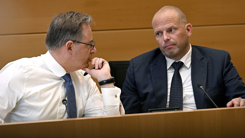 Wij zoeken tien miljard, en één minister heeft er dit jaar vier gekregen