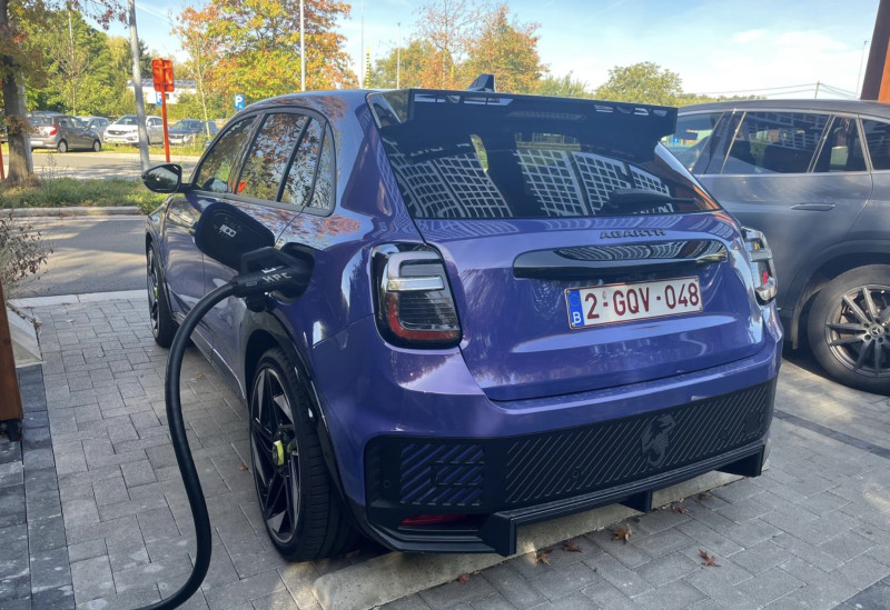 Met een elektrische auto naar het zuiden: zo denken EV-rijders er na hun vakantie over