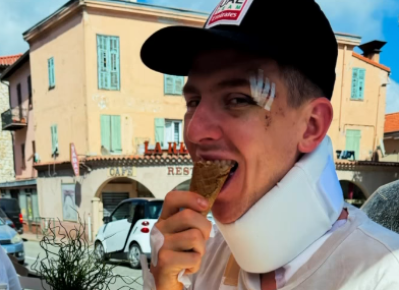 🎥 Pogacar zit alweer op de fiets na horrorcrash — mét ijsje