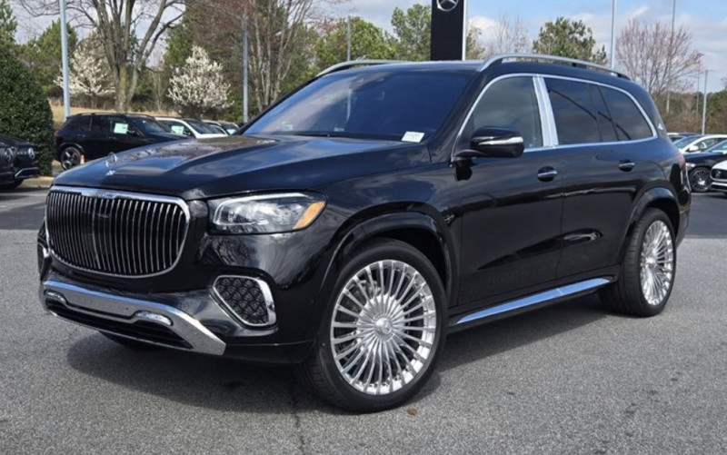 We feliciteerden Siegfried Bracke met zijn nieuwe Maybach. Klein probleempje: hij heeft er geen