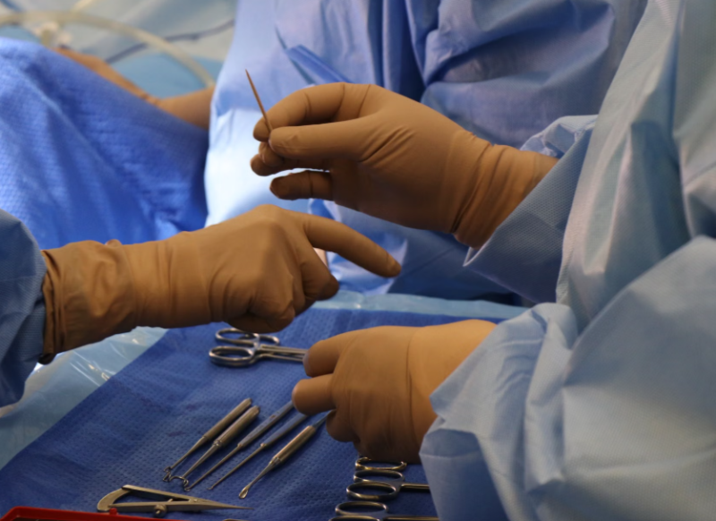 Lynqo bouwde slimme scanner voor chirurgische instrumenten