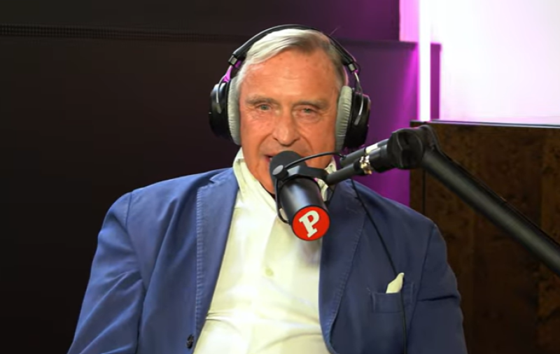 Ex-vertrouweling Di Rupo herhaalt verdediging in Kamercommissie: “De opnames zijn vals en gemaakt met AI om te chanteren“
