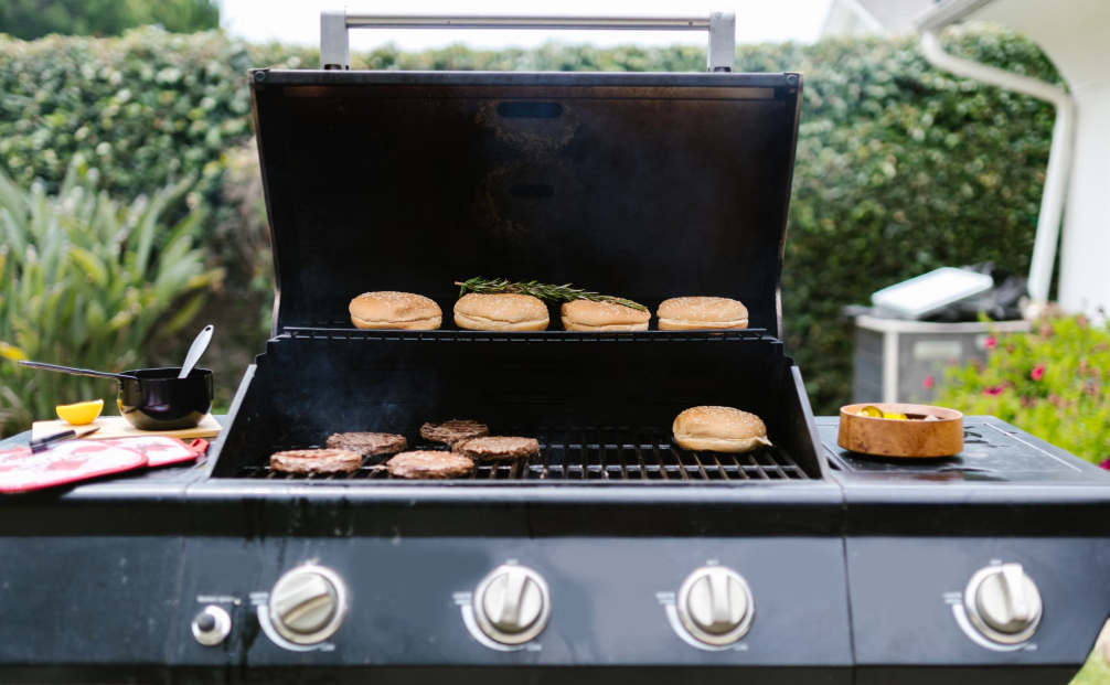 Minister Beenders haalt gasbarbecue Boston van Handson uit de handel: wat moeten eigenaars nu doen?