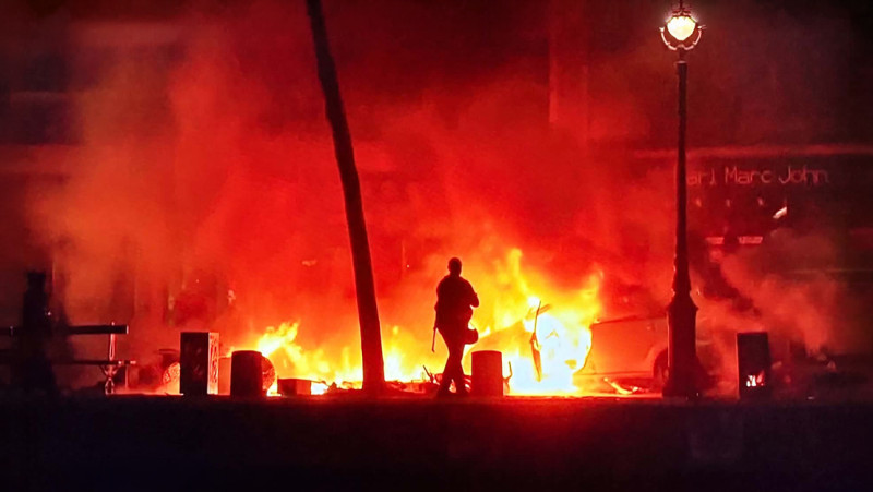🎥 Van lerarentekort tot brandende stadhuizen: het crapuul kaapt het protest