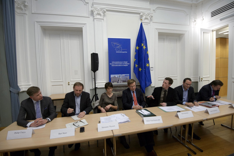 Speurders vallen binnen bij derde grootste fractie van Europa: waar is die 4,3 miljoen euro gebleven?