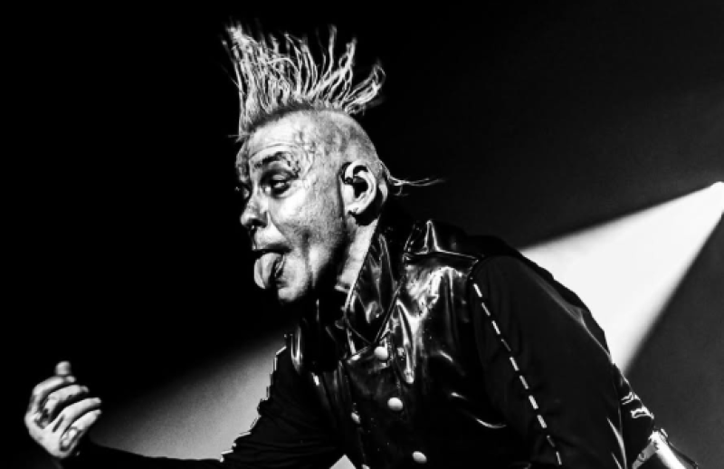 🎥 Omstreden Rammstein-frontman Till Lindemann komt naar Antwerpen: verboden toegang voor minderjarigen