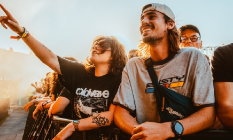 📸 Rock Werchter gooit ticketverkoop over een andere boeg: festivalgangers krijgen meer keuze, maar betalen zich nog steeds blauw