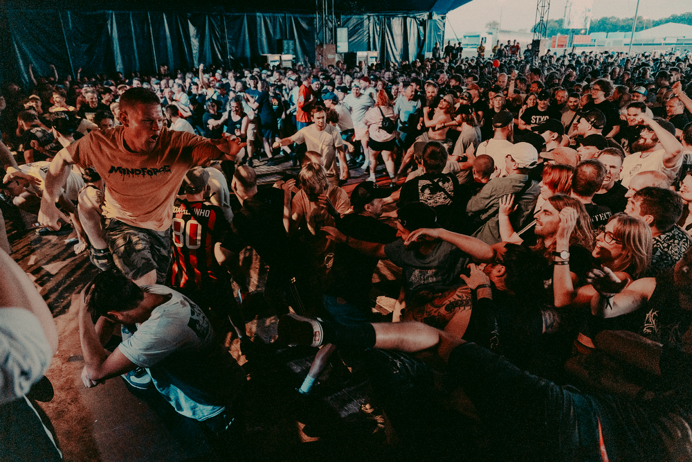 Jera On Air 2025 oldschool moshpit