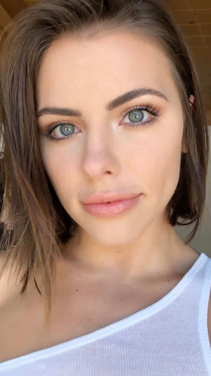 image 4.-Adriana-Chechik in 2021Adult gallery