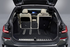 image 16 in 3 Touring gallery