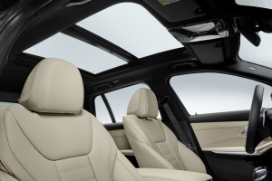 image 9 in 3 Touring gallery